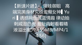 -白皙美乳美女和黄帽男啪啪 性感黑丝翘起屁股口交 站立后入坐上来抽插猛操