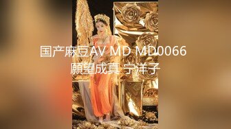 漂亮风骚妹子群交淫乱现场4p (1)