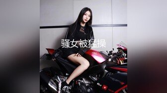 -红唇大奶少妇双人舔奶口交上位骑坐后入性感大屁股