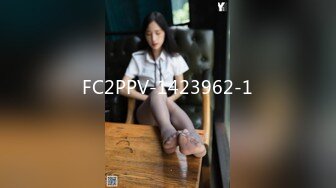 FC2PPV-4475994-【美女目垂目民】絶景美女を黙らせて悪戯